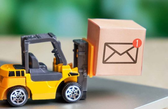 חברת שליחויות2